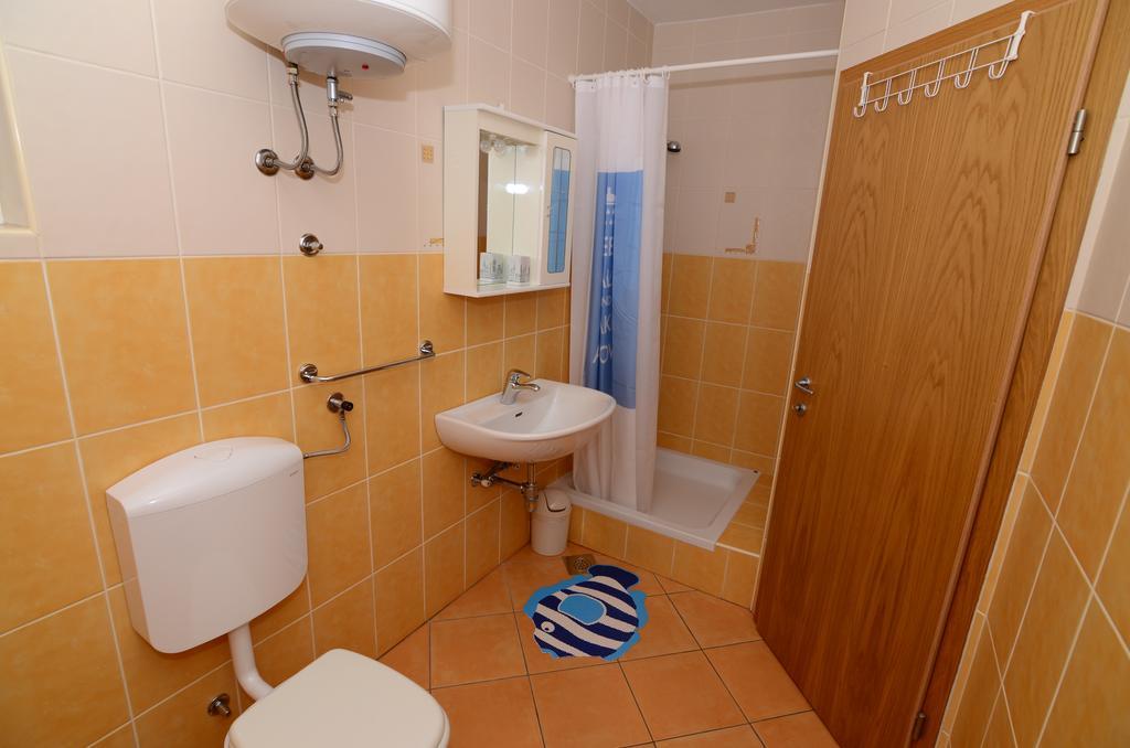 プリモシュテンApartman Milenaアパートメント エクステリア 写真
